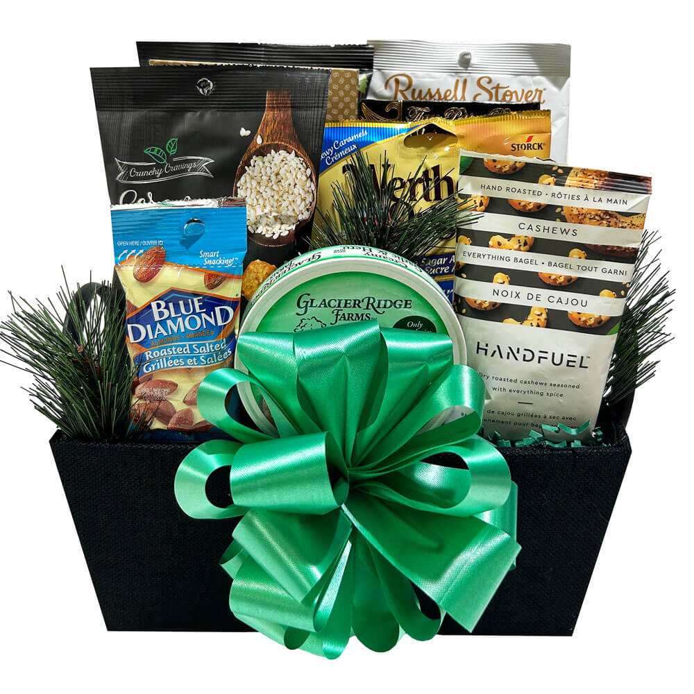 No Sugar No Worries Christmas gift basket with sugar-free snacks including Russell Stover Mint Patties, Werther’s caramel, truffle popcorn, water crackers, pistachios, mini pretzels, almonds, and creamy garlic herb cheese.