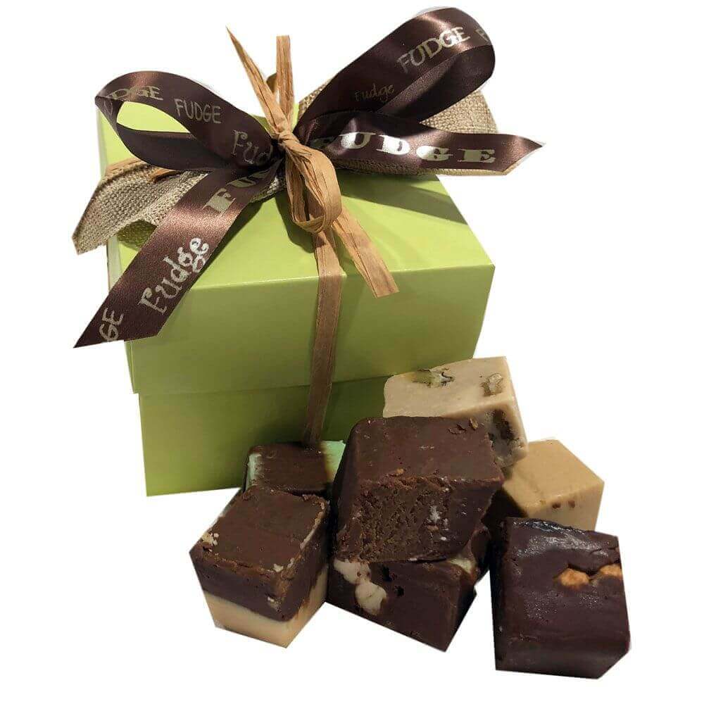 Fudge Sampler - Filled with 8 delicious and assorted fudges